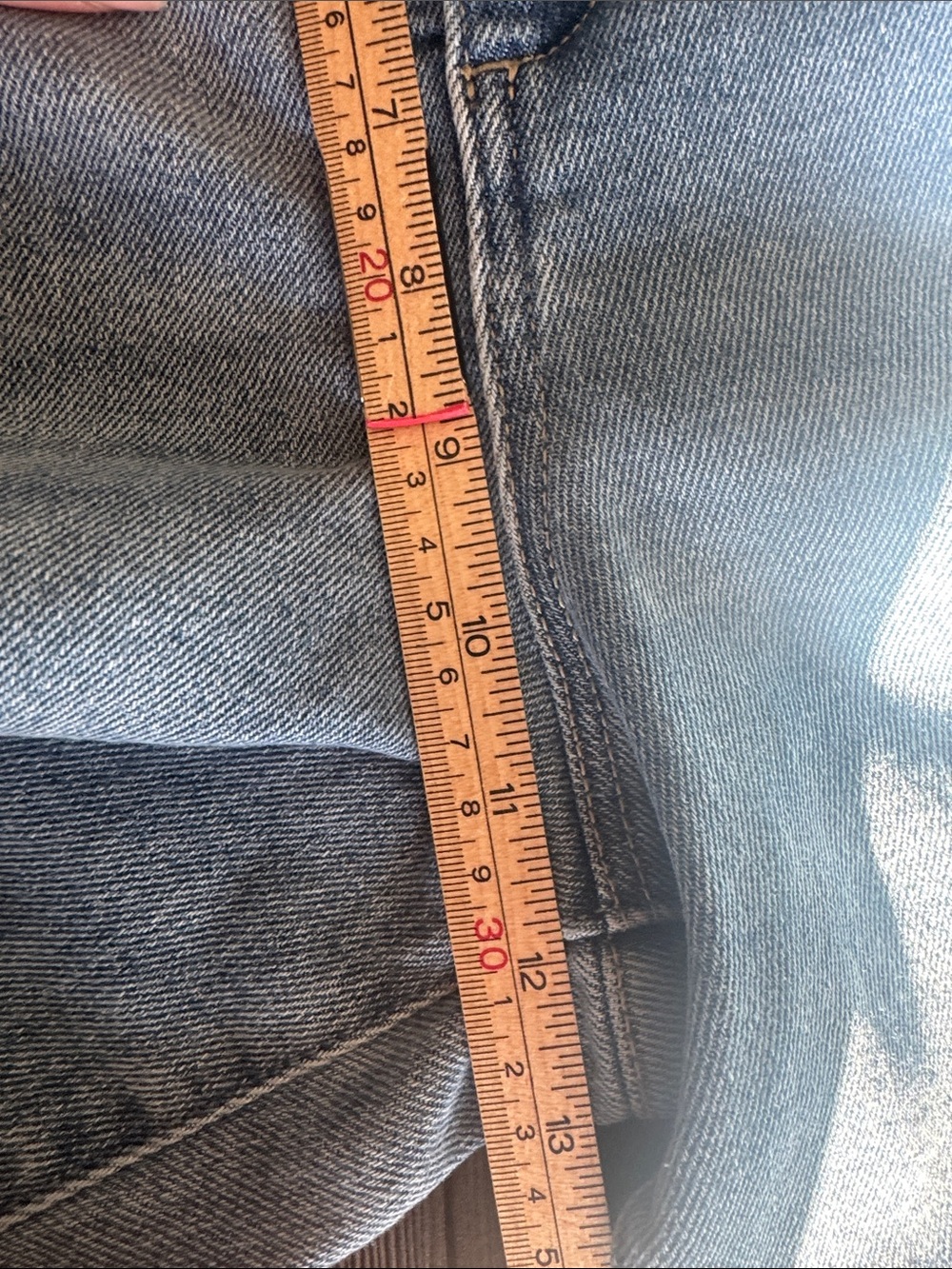 Wit & Wisdom Bennett Kick Flare Jeans Light Wash Released Hem Stretch Denim 14 - Picture 11 of 14